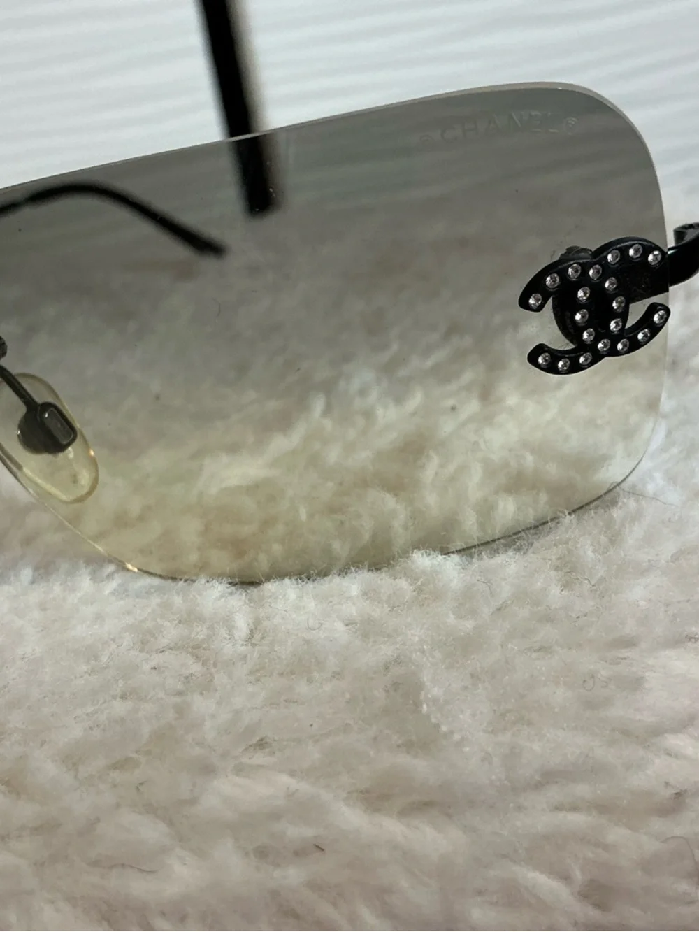 CHANEL Rimless Gradient Sunglasses - Black Frame with Gray-to-Cream Lenses - Picture 6 of 9